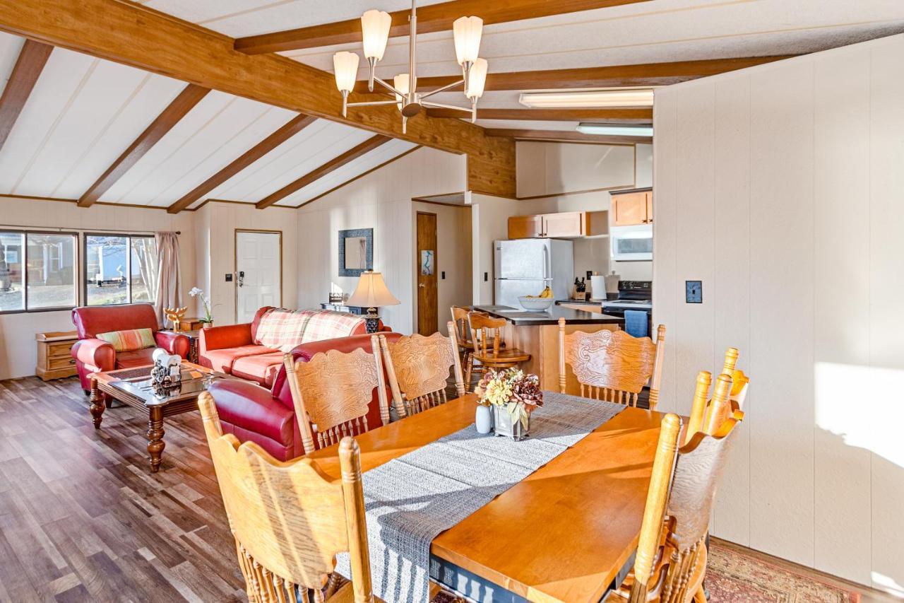 Downtown Harrison Lakefront Getaway Bagian luar foto
